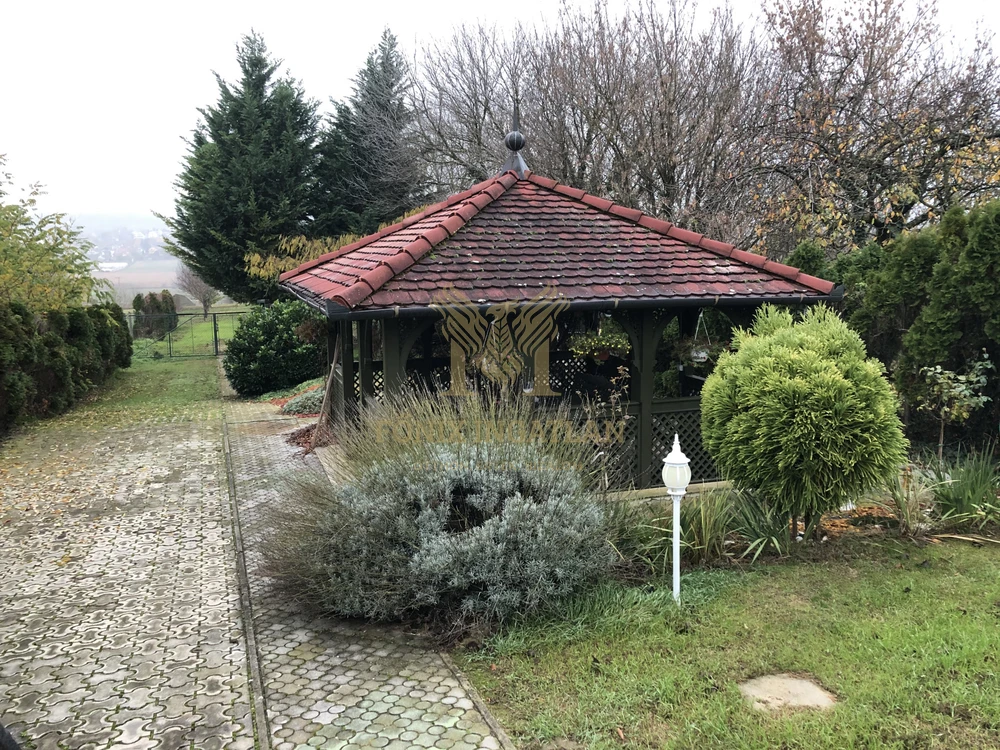 Luxus - Hévíz Tófürdőhöz közeli, 510 m²-es prémium családi ház ELADÓ!