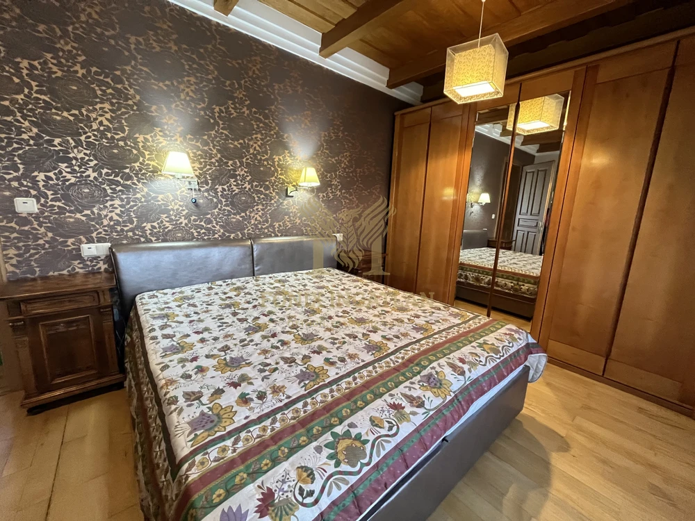 TÓPARTI LUXUS VILLA VARSÁDON