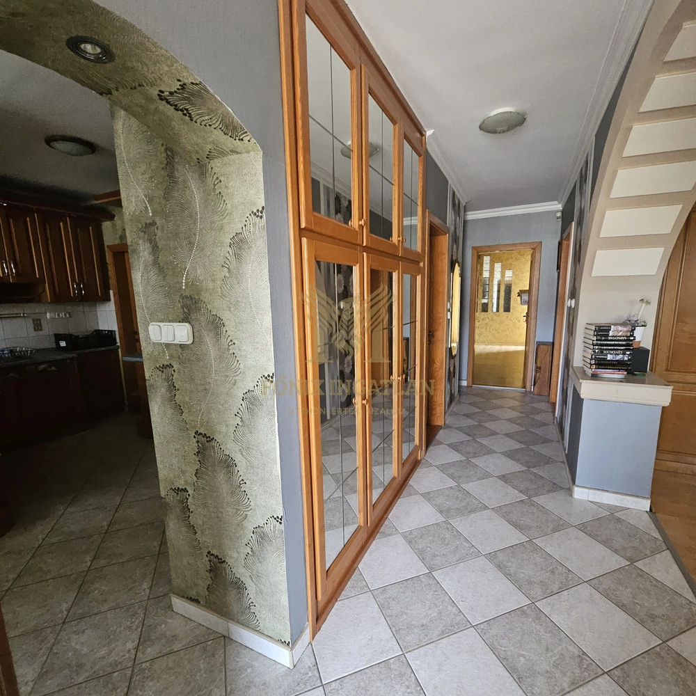 Dabasi Családi ház Wellness részleggel