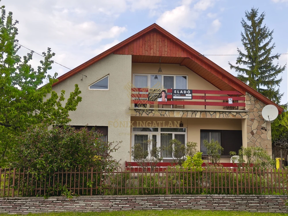 Sokoldalúan hasznosítható családi ház, apartmanház