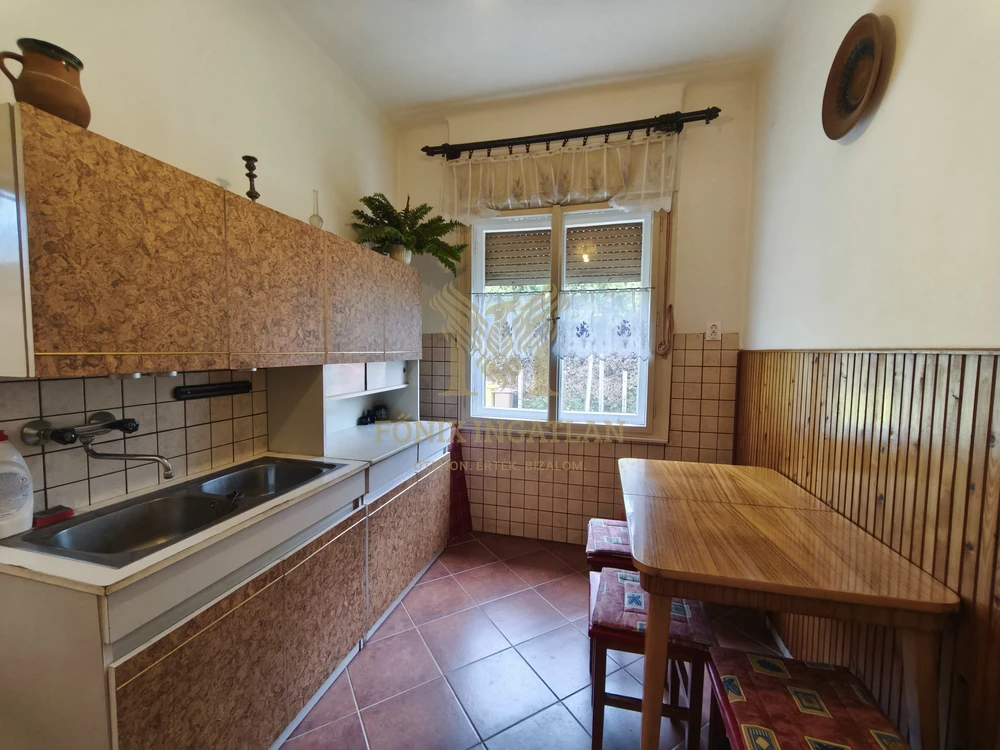 Sokoldalúan hasznosítható családi ház, apartmanház