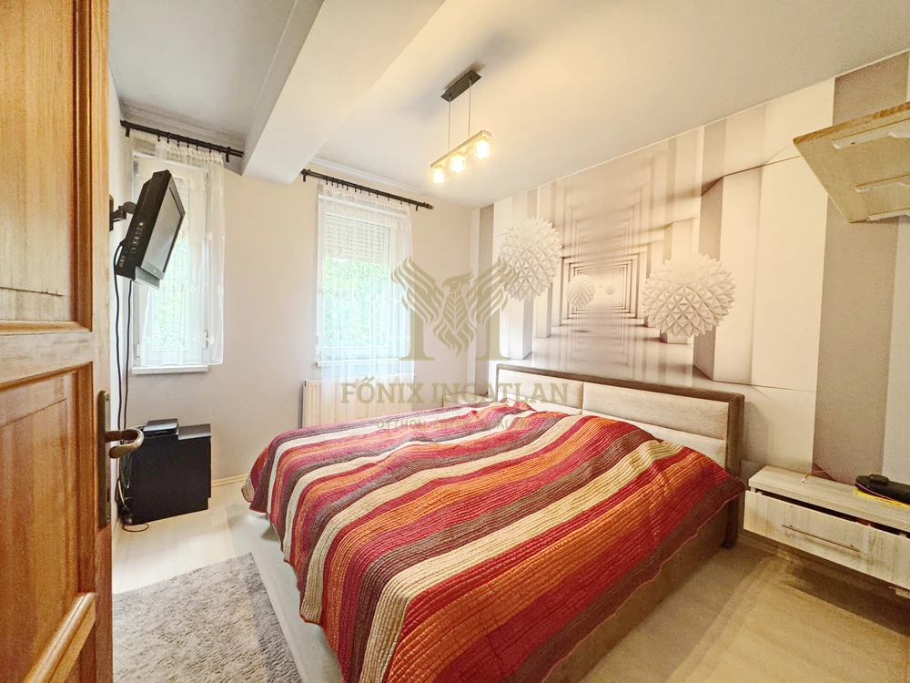 A Kishegyesi úti Innovációs park közelében kertkapcsolatos lakás eladó!