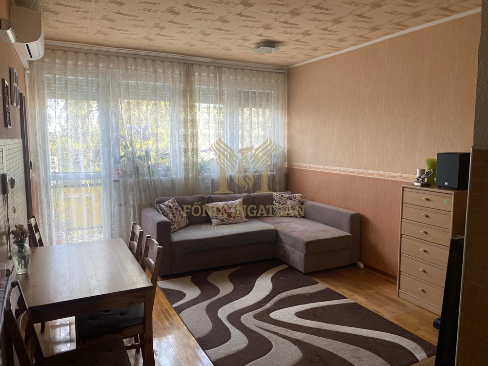 PANORÁMÁS XI.KERÜLETI LAKÁS ELADÓ!