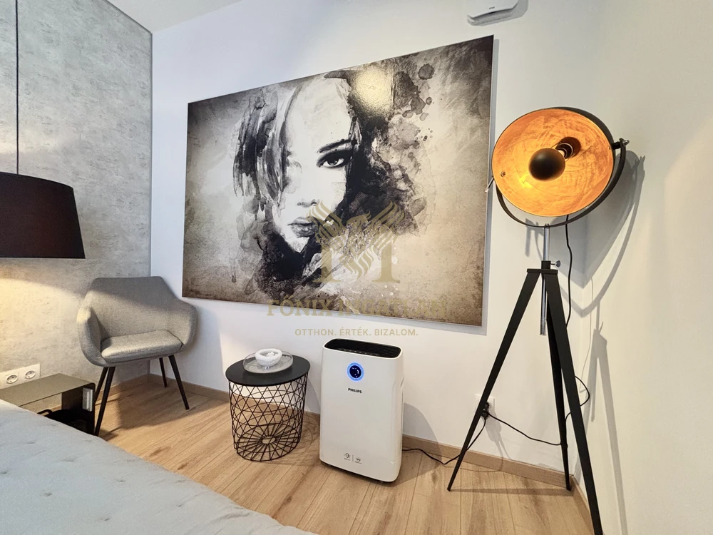 Különleges körpanorámás luxus penthouse lakás Madárhegyen