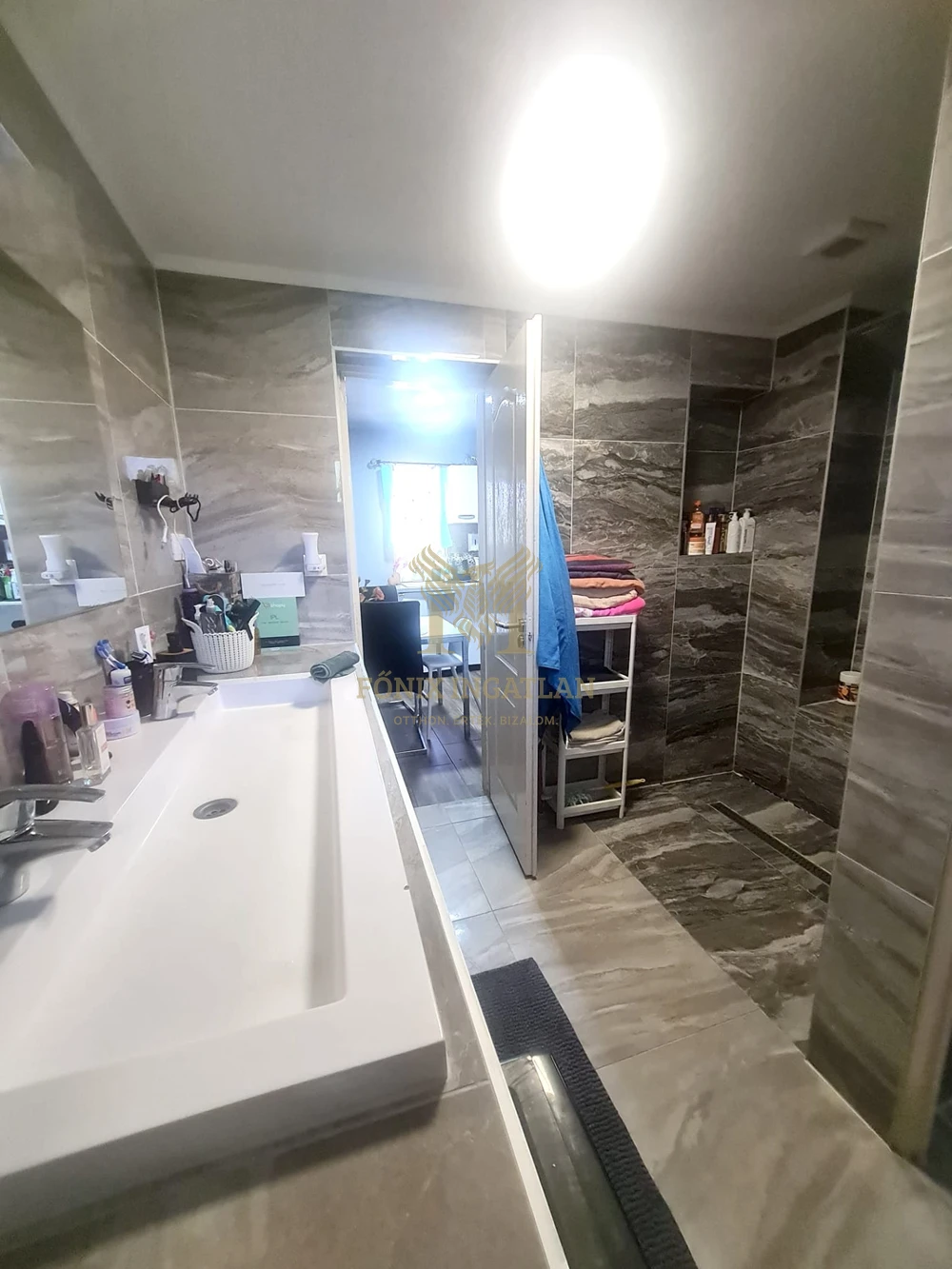 MINIBIRTOK DABAS, GYÓN VÁROSKÖZPONTBAN ELADÓ!