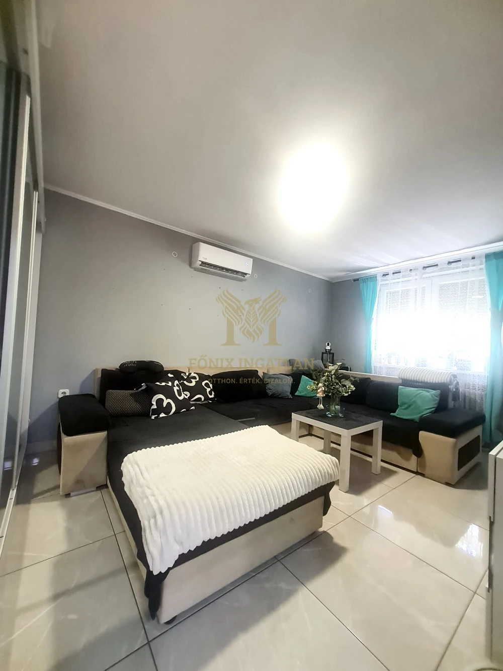 MINIBIRTOK DABAS, GYÓN VÁROSKÖZPONTBAN ELADÓ!