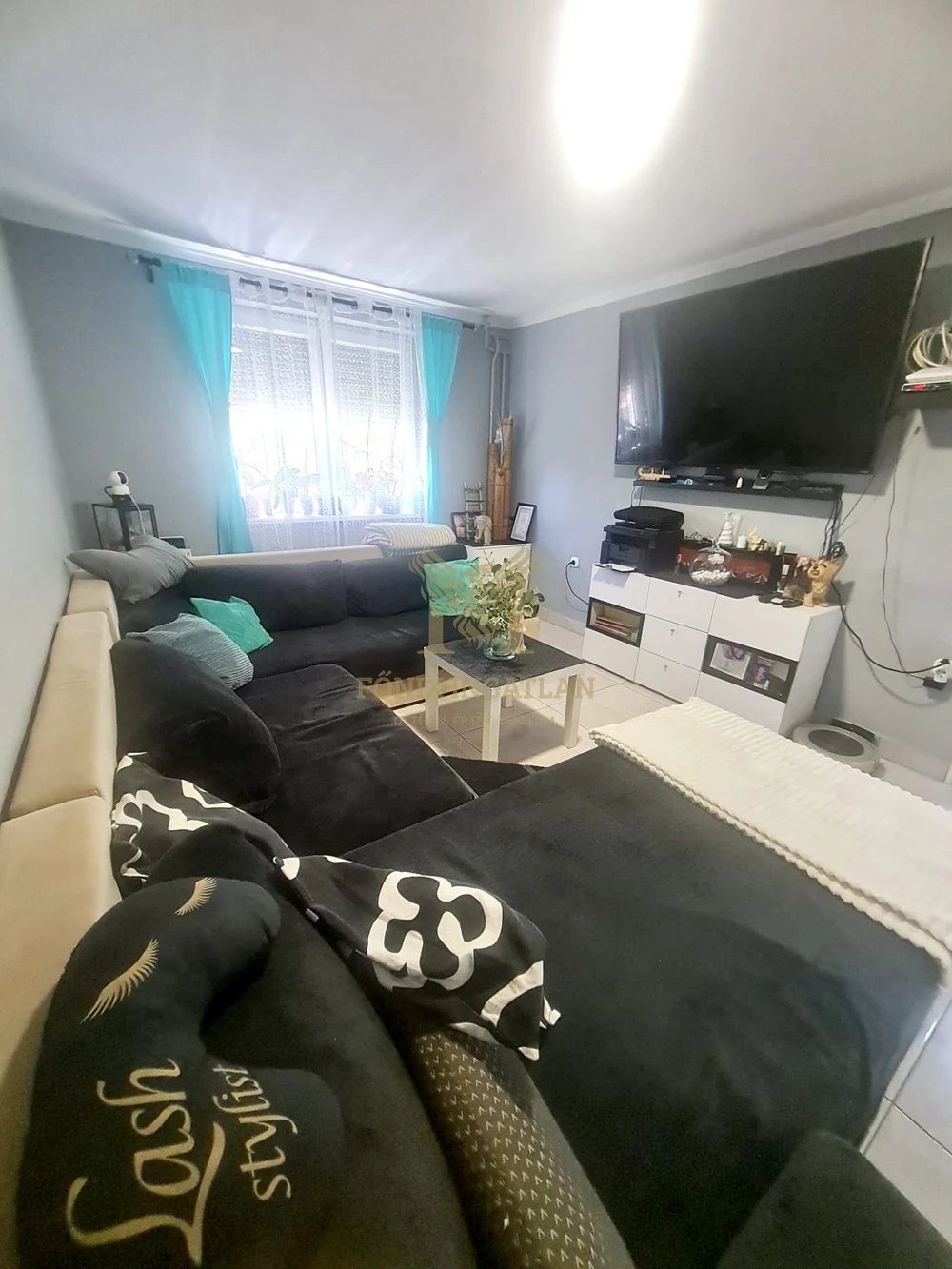 MINIBIRTOK DABAS, GYÓN VÁROSKÖZPONTBAN ELADÓ!