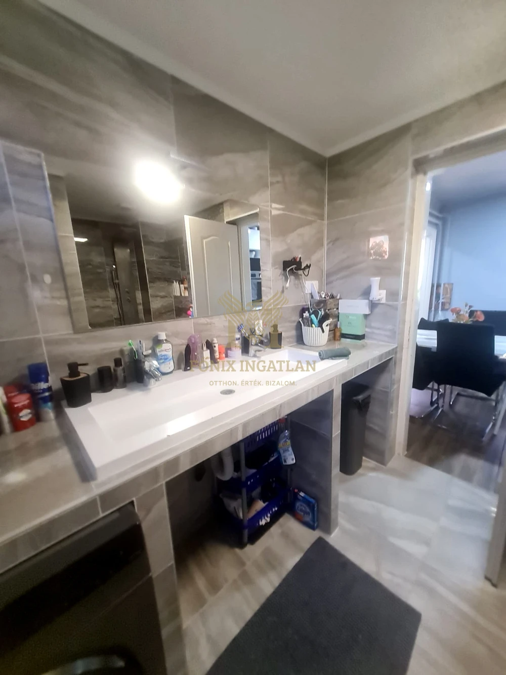 MINIBIRTOK DABAS, GYÓN VÁROSKÖZPONTBAN ELADÓ!