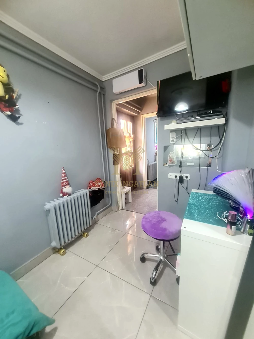 MINIBIRTOK DABAS, GYÓN VÁROSKÖZPONTBAN ELADÓ!