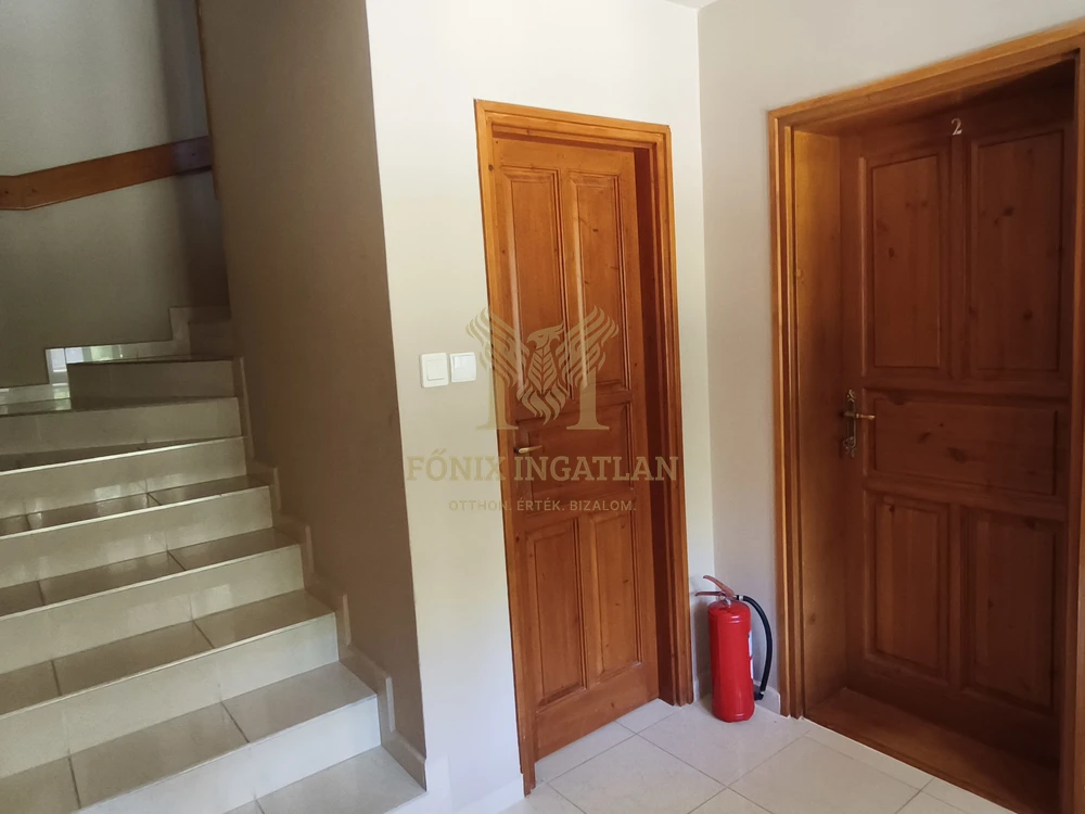 Eladó Stílusos Apartmanház a Balaton Szívében – Kivételes Lehetőség Befektetőknek!