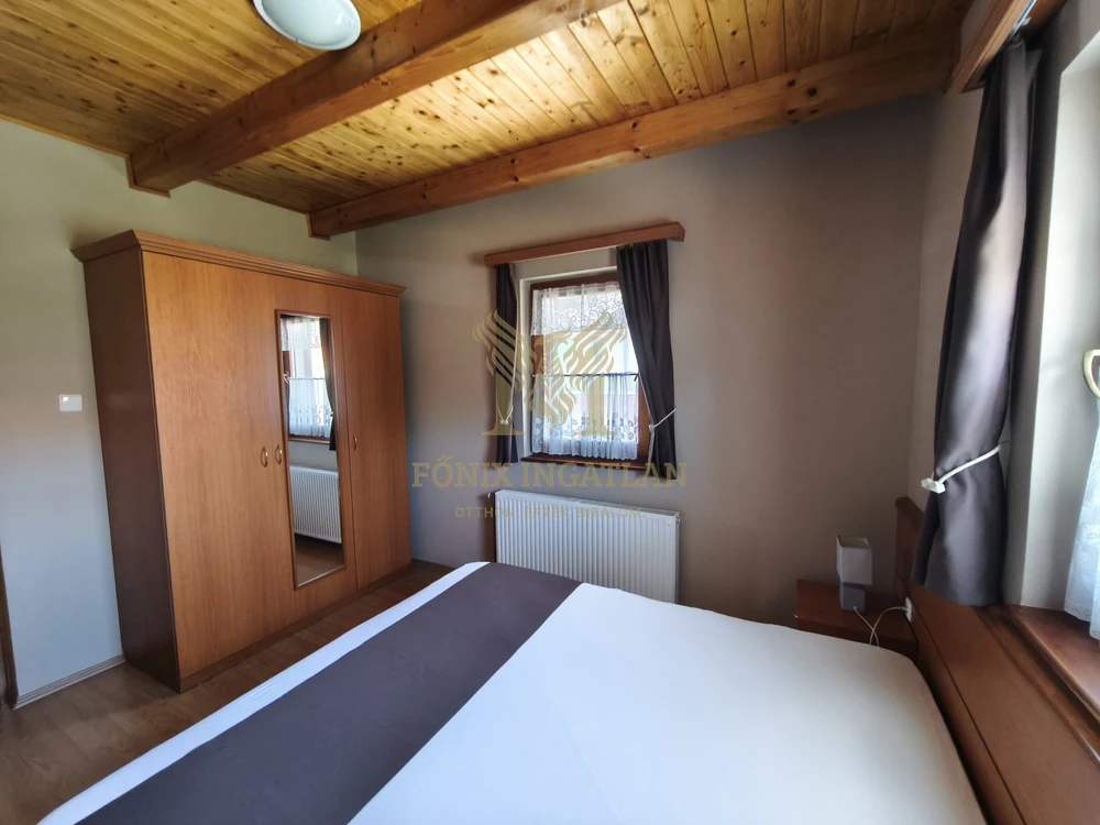 Eladó Stílusos Apartmanház a Balaton Szívében – Kivételes Lehetőség Befektetőknek!