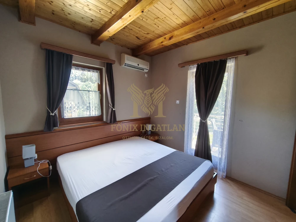 Eladó Stílusos Apartmanház a Balaton Szívében – Kivételes Lehetőség Befektetőknek!