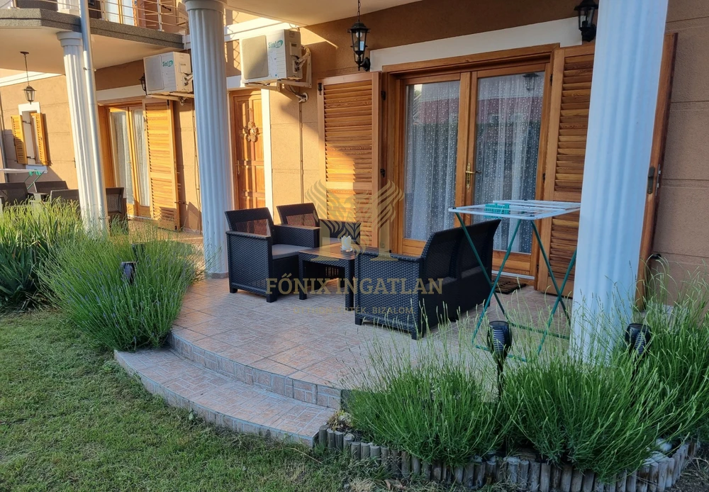 Eladó Stílusos Apartmanház a Balaton Szívében – Kivételes Lehetőség Befektetőknek!