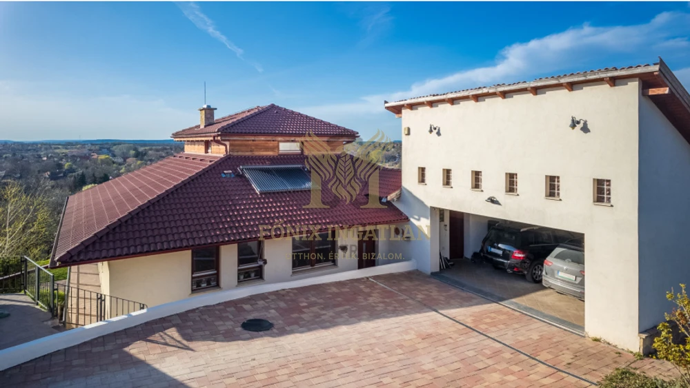 Ritkaság Pátyon eladóvá vált a TÜNDÉRLAK