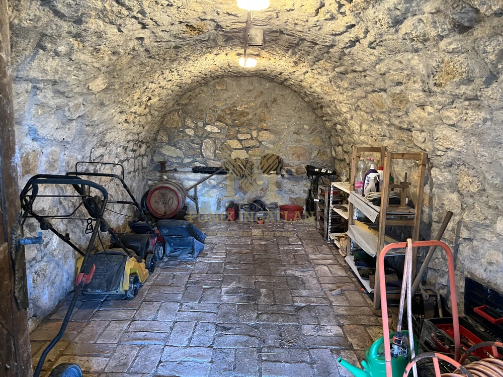 Ritkaság Pátyon eladóvá vált a TÜNDÉRLAK