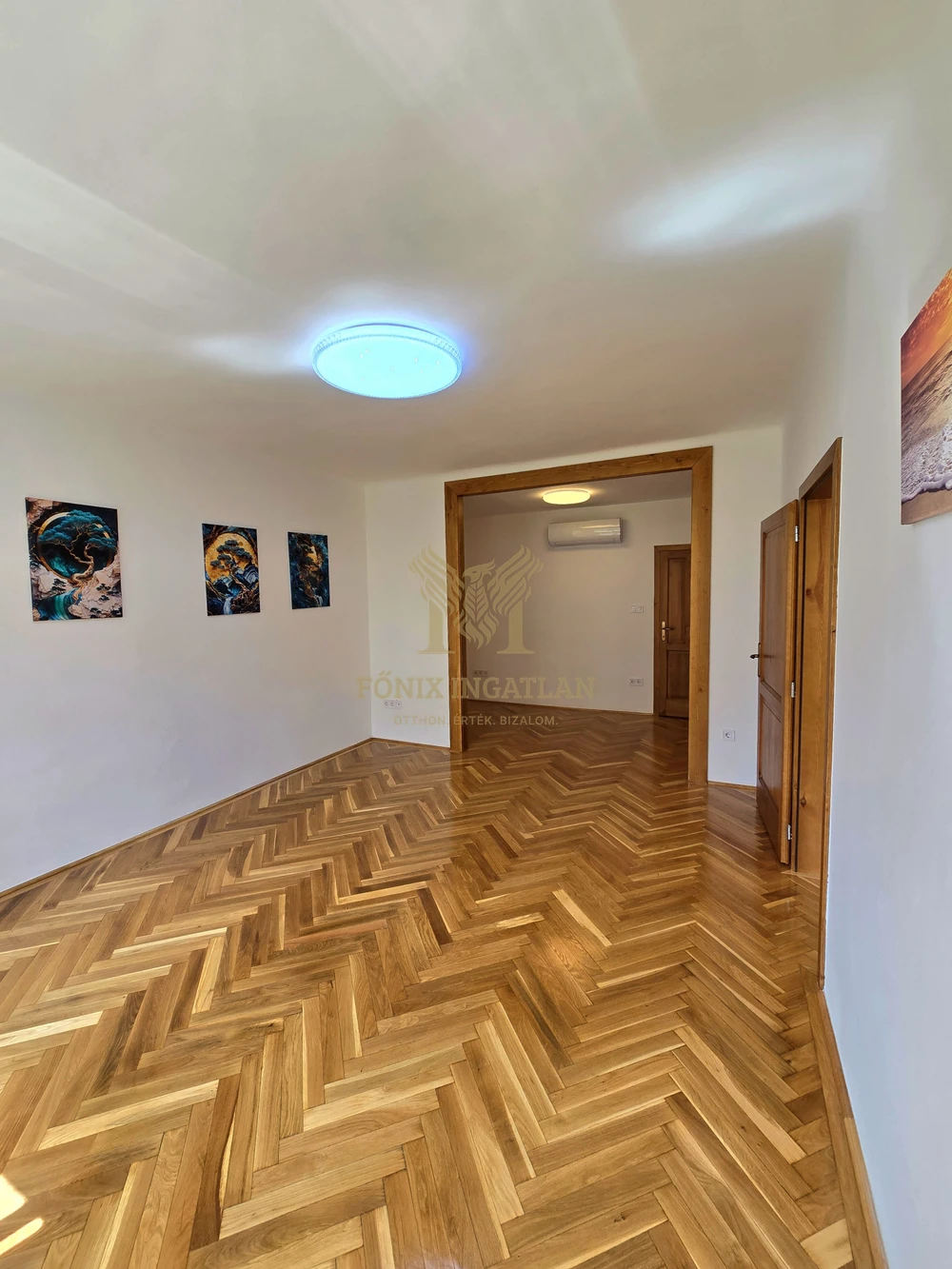 Felújított polgári lakás eladó, XI. kerület szívében, a Bocskai úton!