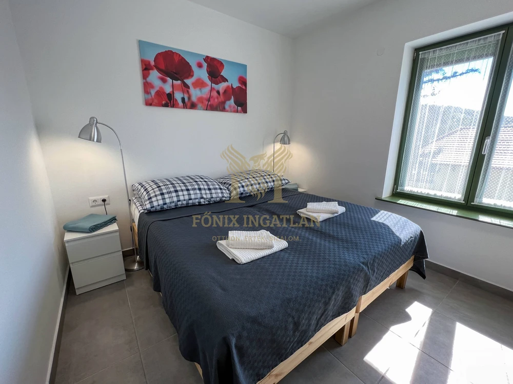 Ízlésesen felújított vendégház Fonyód szívében