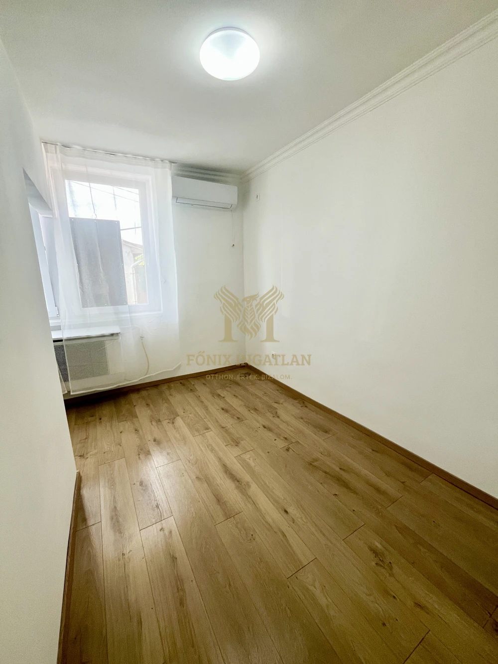 Felújított 1+1 szobás házrész a Szabadság-telepen!