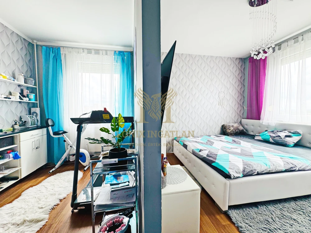 Ízléses Derék utcai lakás eladó!