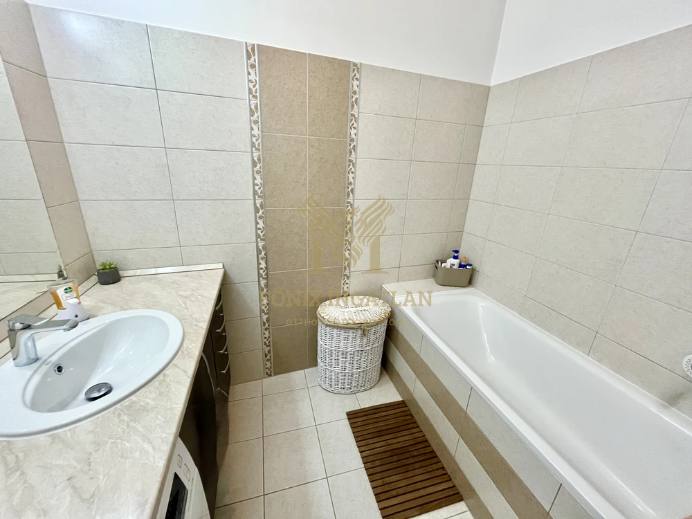 Óvárosi nyugalom 65 nm-en – teljes berendezéssel is eladó