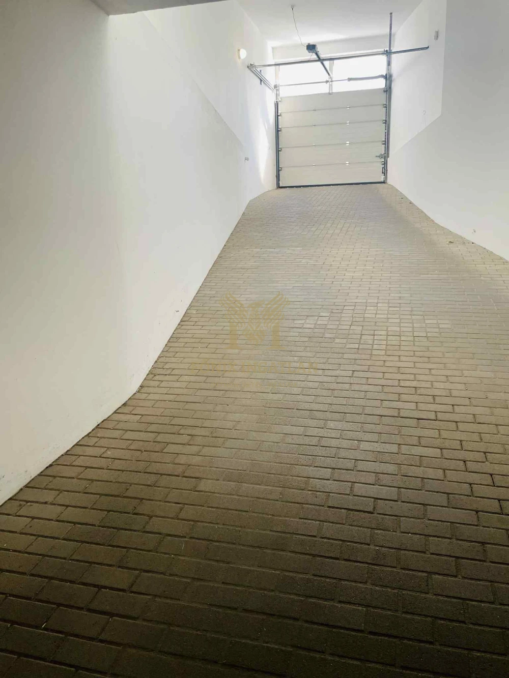 Óvárosi nyugalom 65 nm-en – teljes berendezéssel is eladó