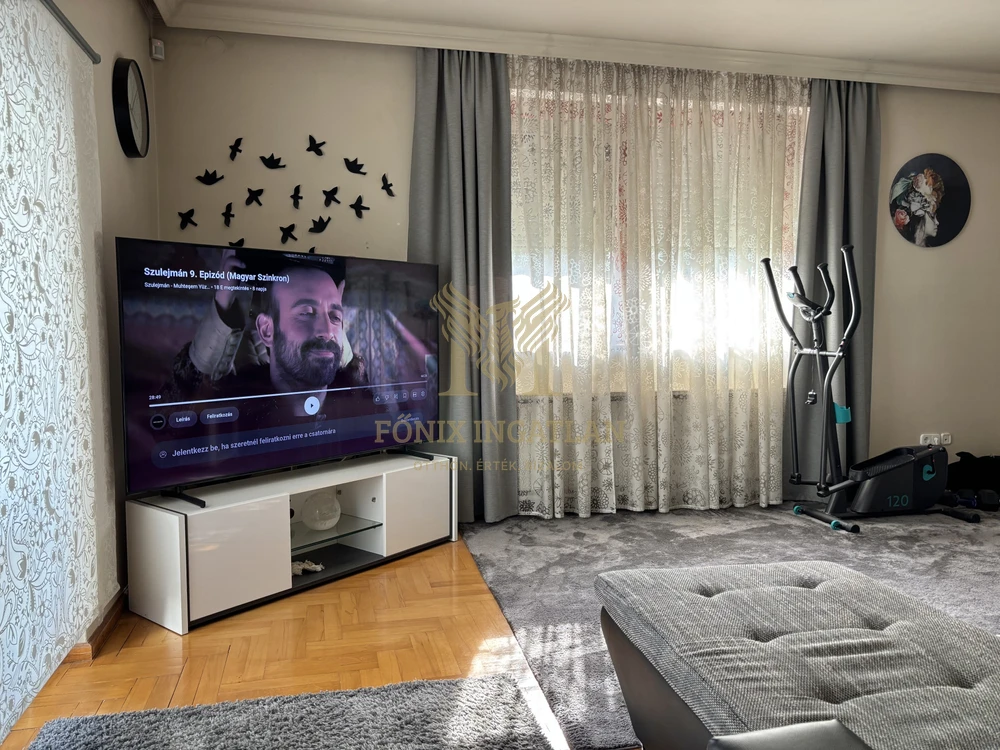 Eladó családi ház nagy telekkel Dunaharasztin