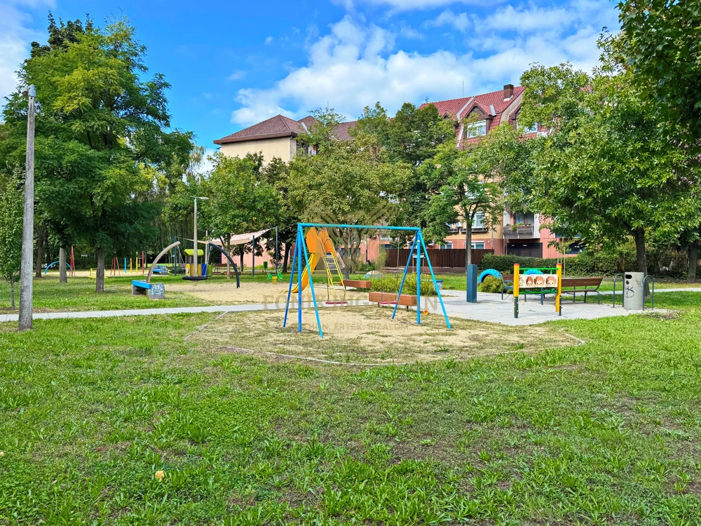 Modern és ízléses tócóvölgyi lakás eladó!