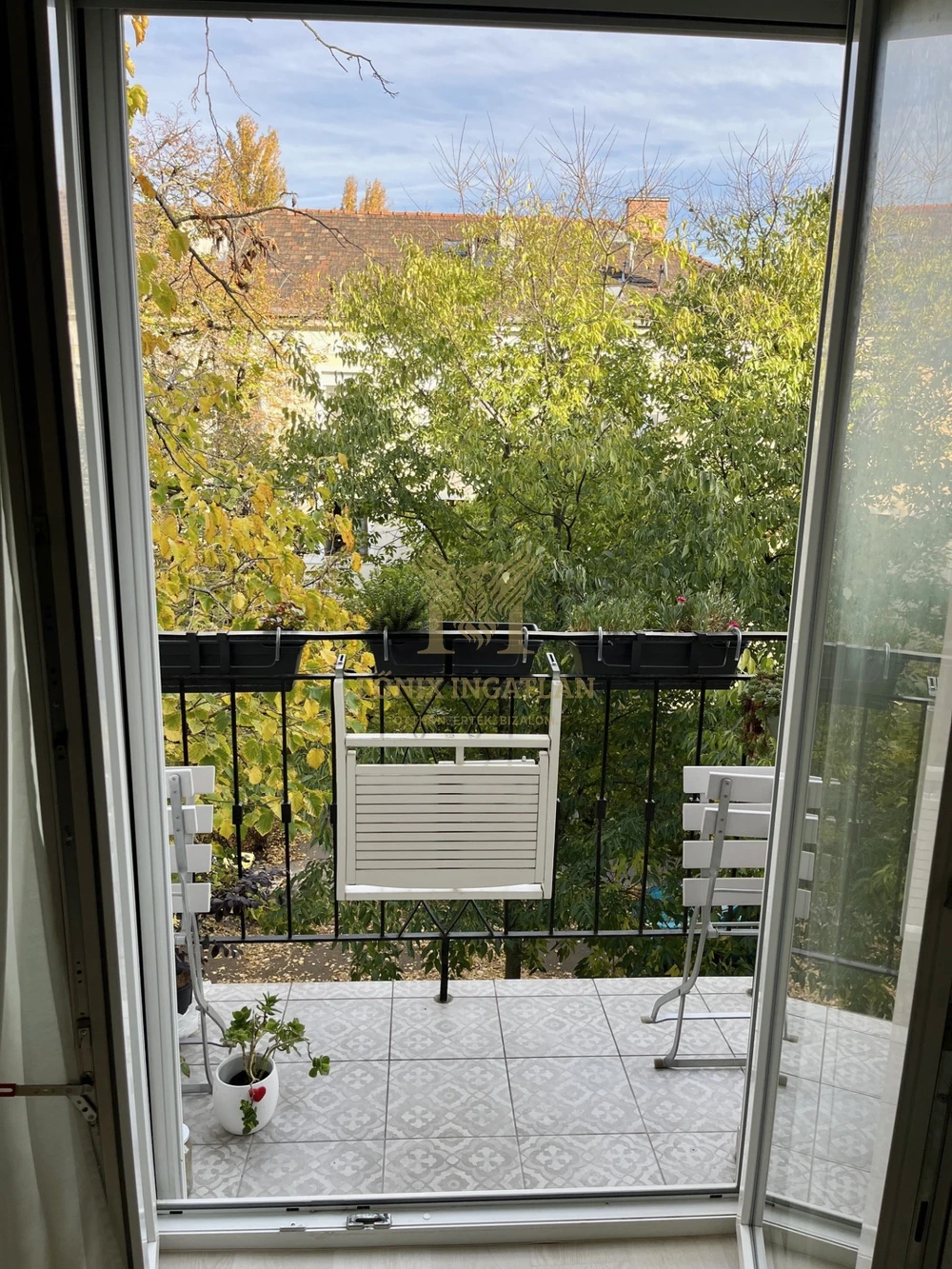 Kihagyhatatlan lehetőség! Teljeskörűen felújított, erkélyes lakás a XI. kerület kedvelt részén