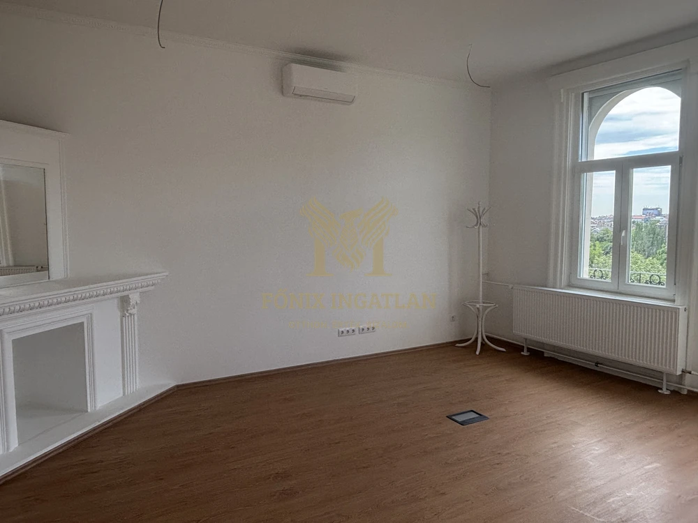 Kiadó IRODA csodálatos PANORÁMÁVAL a  II. kerületben