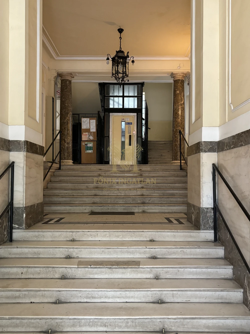 Kiadó IRODA csodálatos PANORÁMÁVAL a  II. kerületben