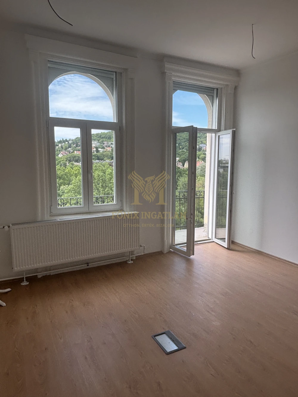 Kiadó IRODA csodálatos PANORÁMÁVAL a  II. kerületben