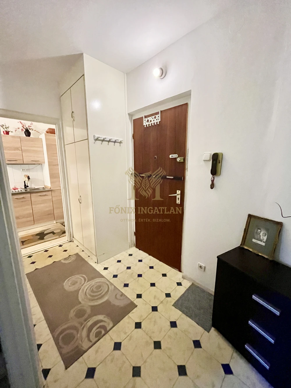 Eladó kertkapcsolatos földszinti lakás a Tócóvölgyben!