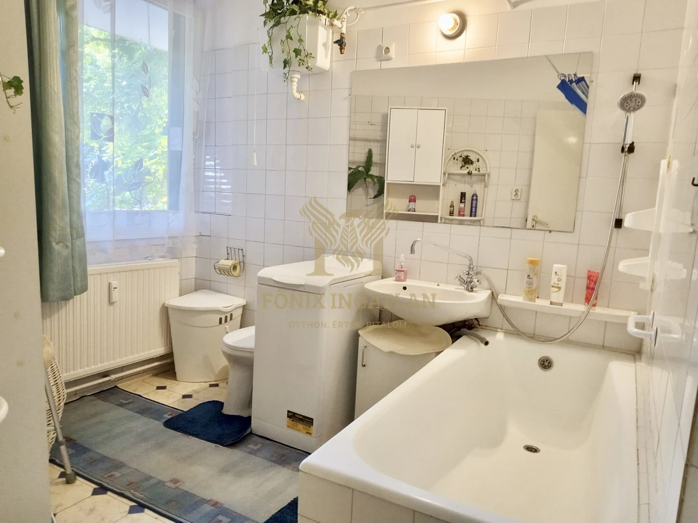 Eladó kertkapcsolatos földszinti lakás a Tócóvölgyben!