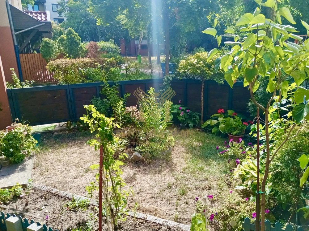 Eladó kertkapcsolatos földszinti lakás a Tócóvölgyben!