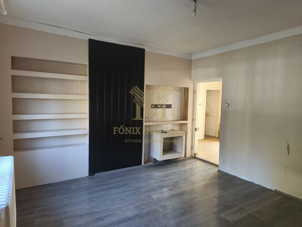 Eladó családi ház Kaposváron, Cser városrészben