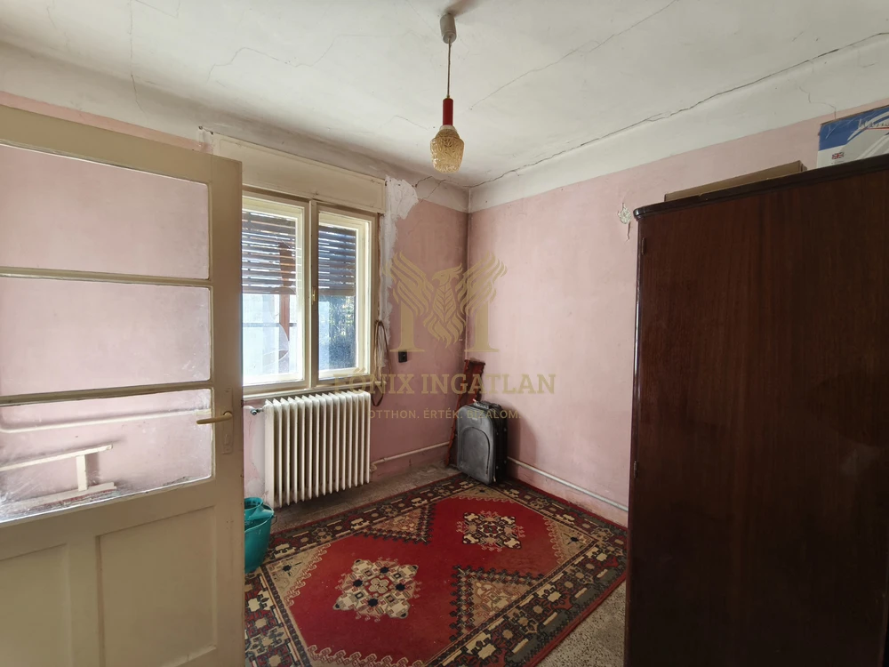 Eladó családi ház Kaposváron, Cser városrészben