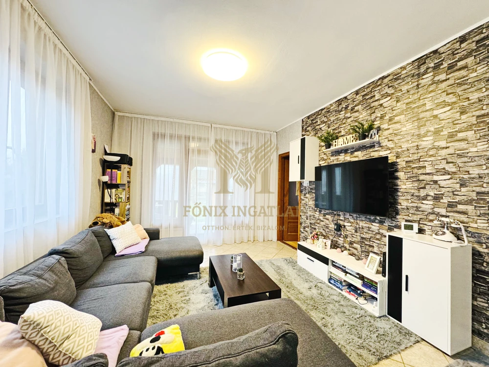 Sámsonkerti 4 hálós ikerház eladó!