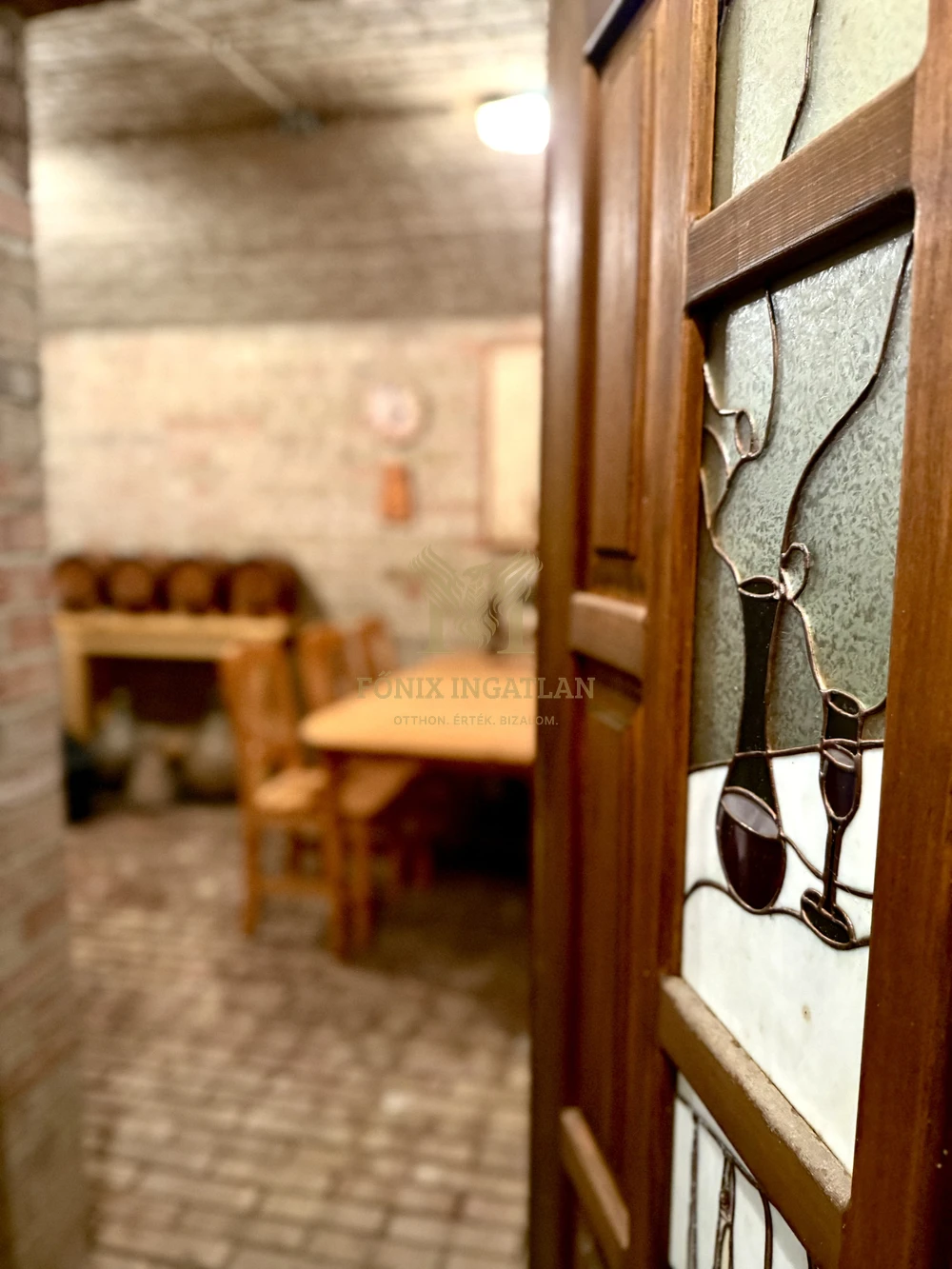 KÜLÖNLEGES CSALÁDI BIRTOK ELADÓ DEBRECEN, JÓZSA VÁROSRÉSZEN!