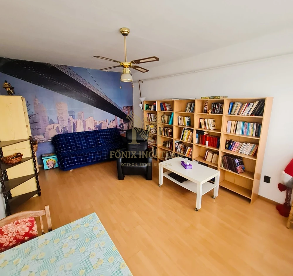 KELENFÖLDI, GELLÉRT-HEGYRE NÉZŐ ÖRÖKPANORÁMÁS LAKÁS ELADÓ!