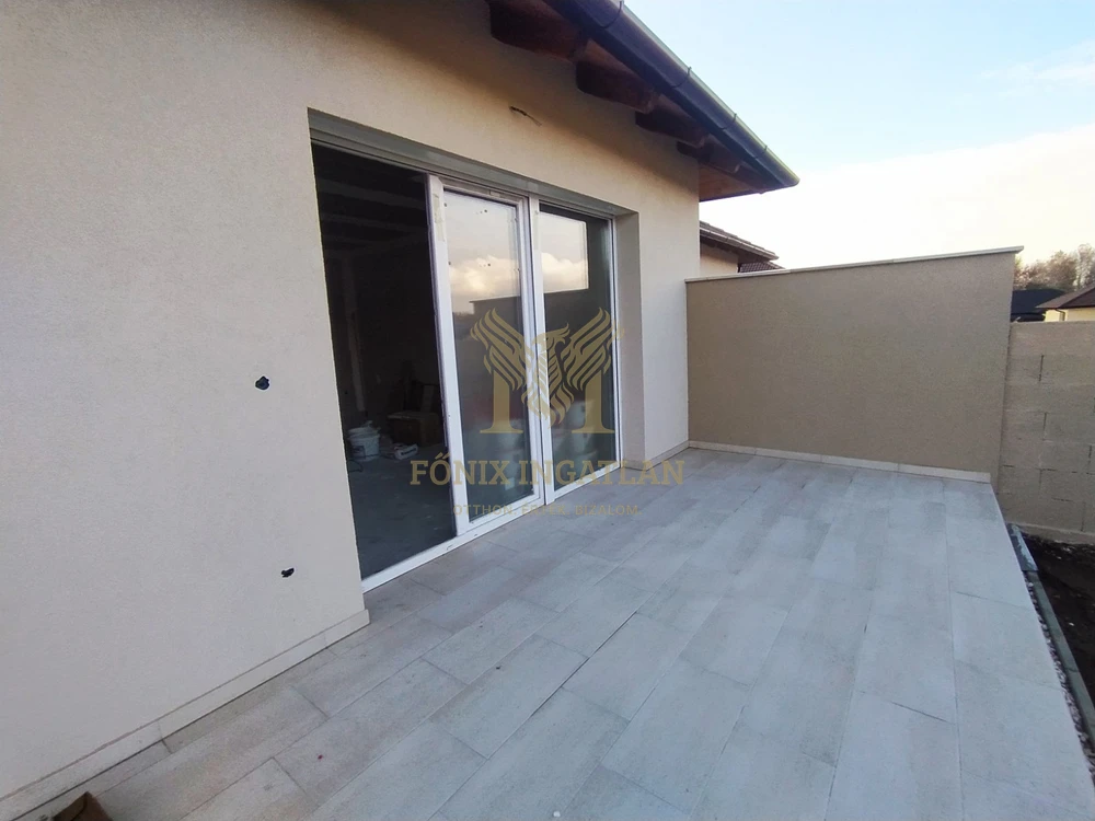 Prémium ikerházfél Vácrátóton 2025-ös átadással