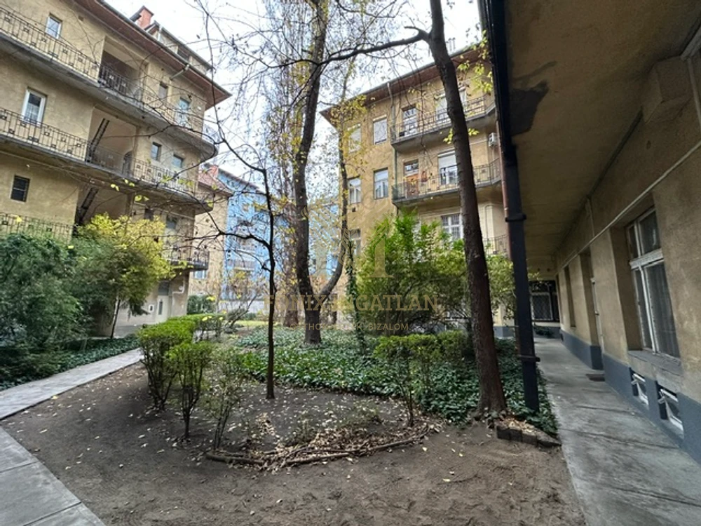 Kiváló ár-érték arányú erkélyes, felújított lakás az Ilka utcában