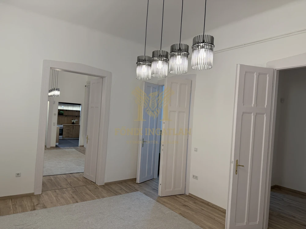 Kiváló ár-érték arányú erkélyes, felújított lakás az Ilka utcában