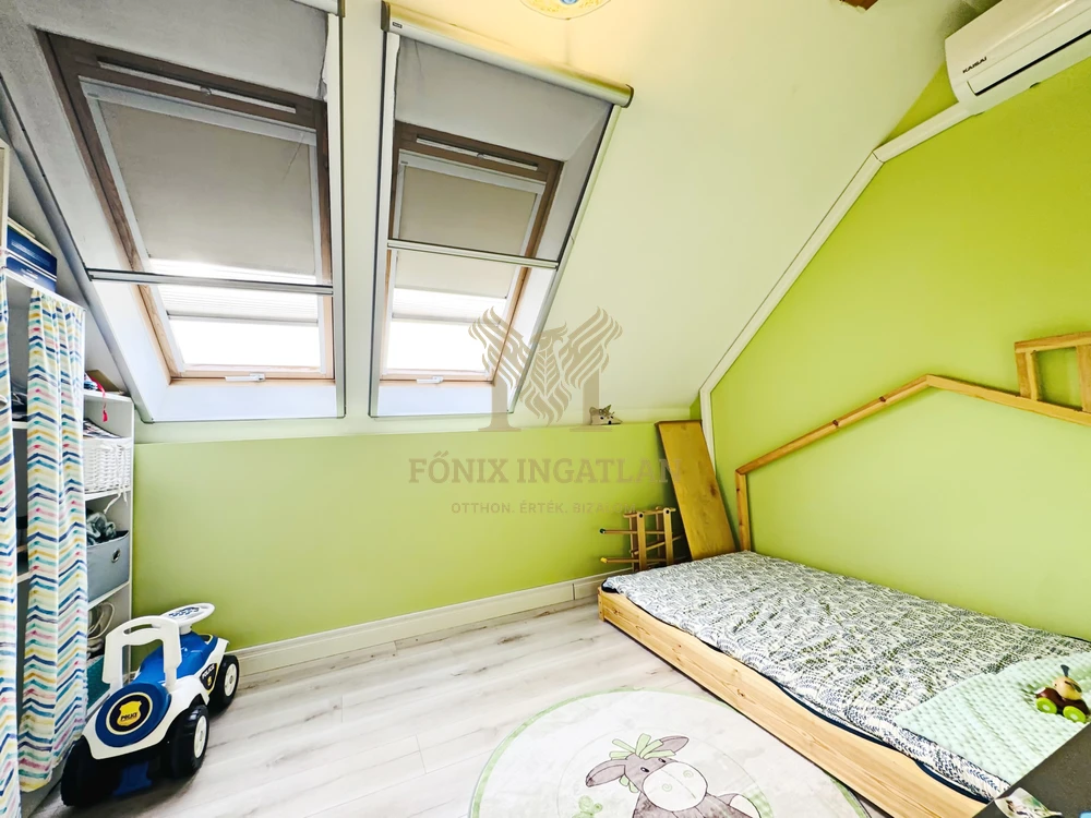 Belvárosi, modern, 6 lakásos társasházban eladó lakás!