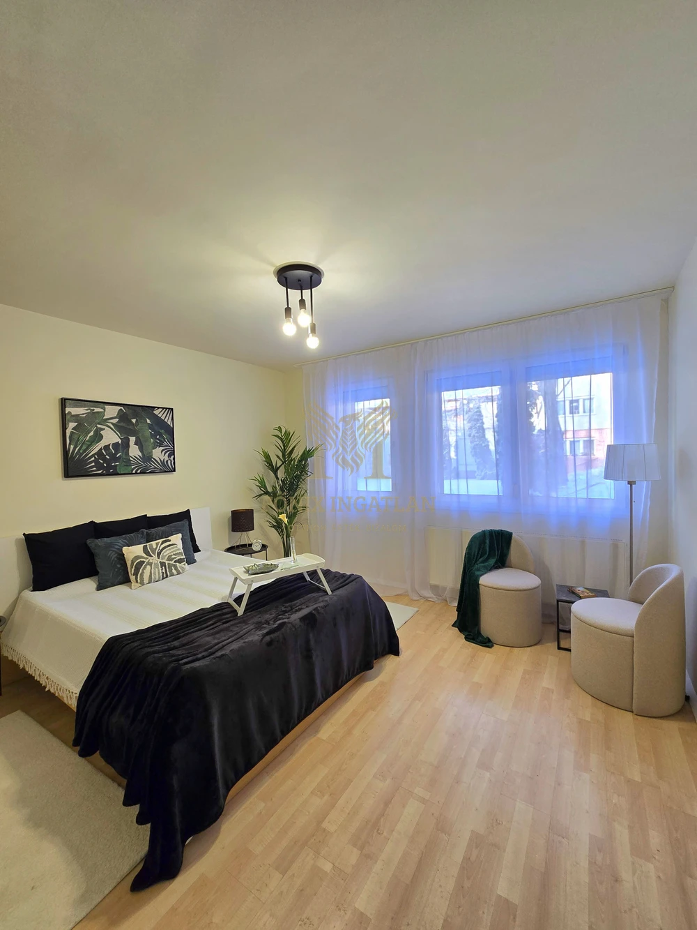 Angyalföldön, Szent László úti felújított lakás eladó