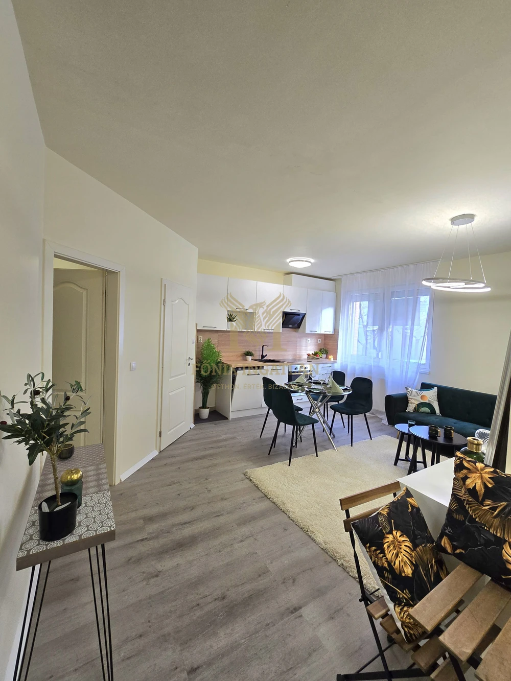 Angyalföldön, Szent László úti felújított lakás eladó