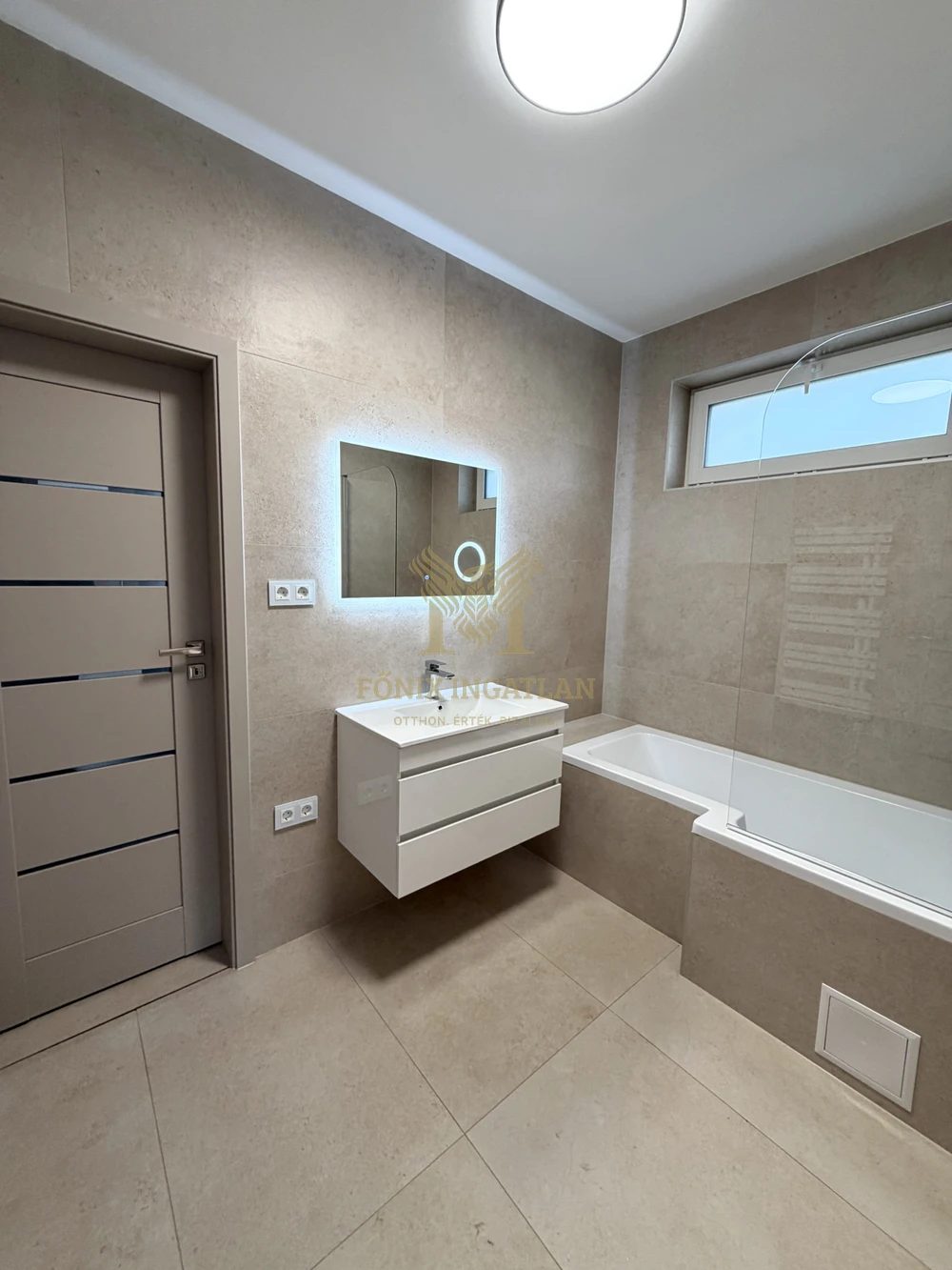 Debrecen-Józsán új építésű, kulcsrakész állapotban modern családi ház eladó!