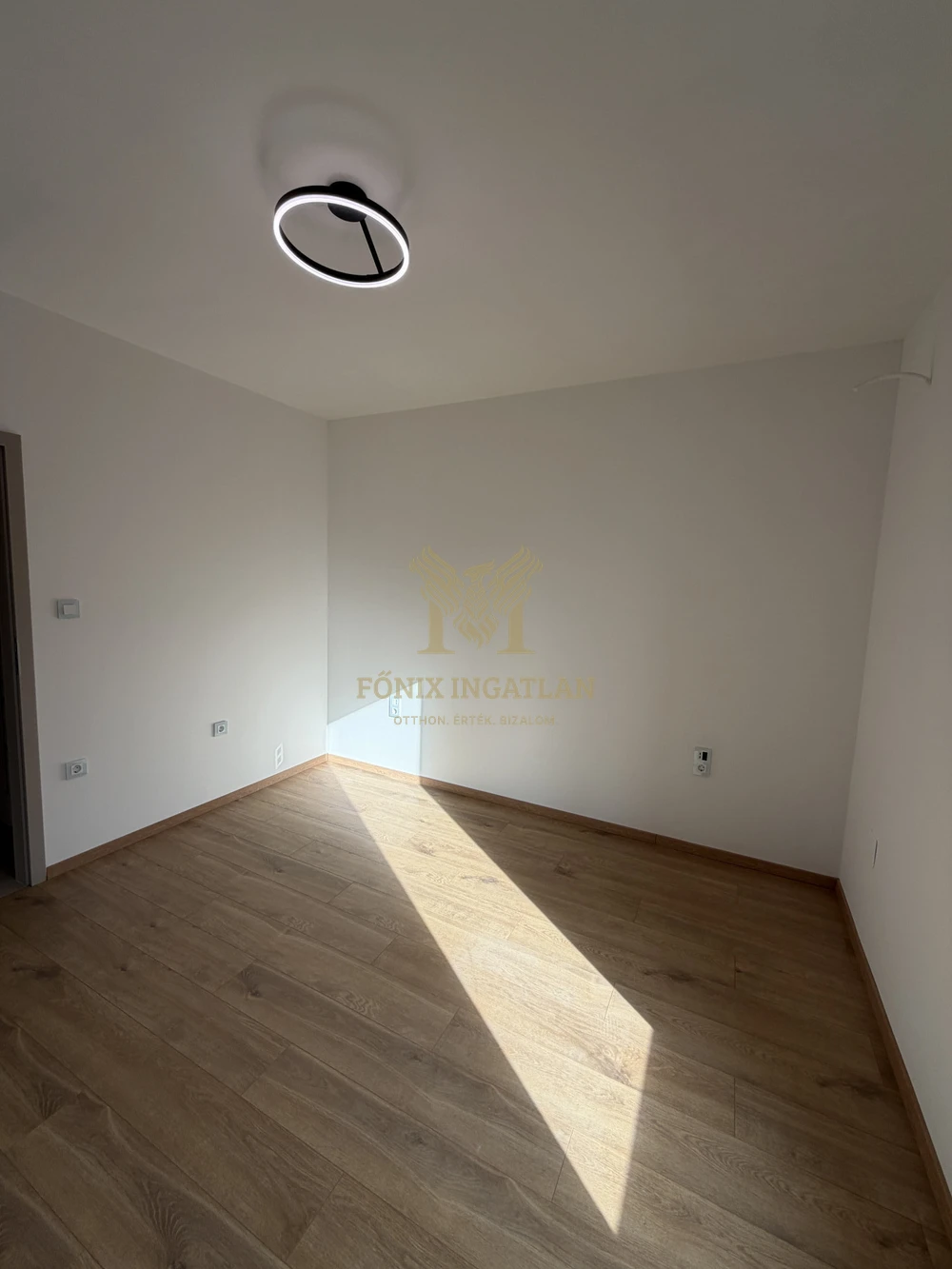 Debrecen-Józsán új építésű, kulcsrakész állapotban modern családi ház eladó!