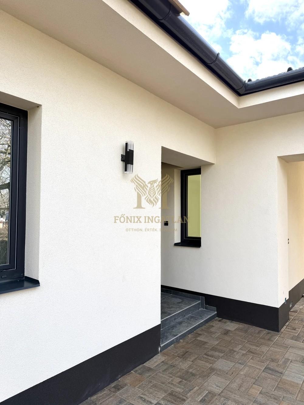 Debrecen-Józsán új építésű, kulcsrakész állapotban modern családi ház eladó!