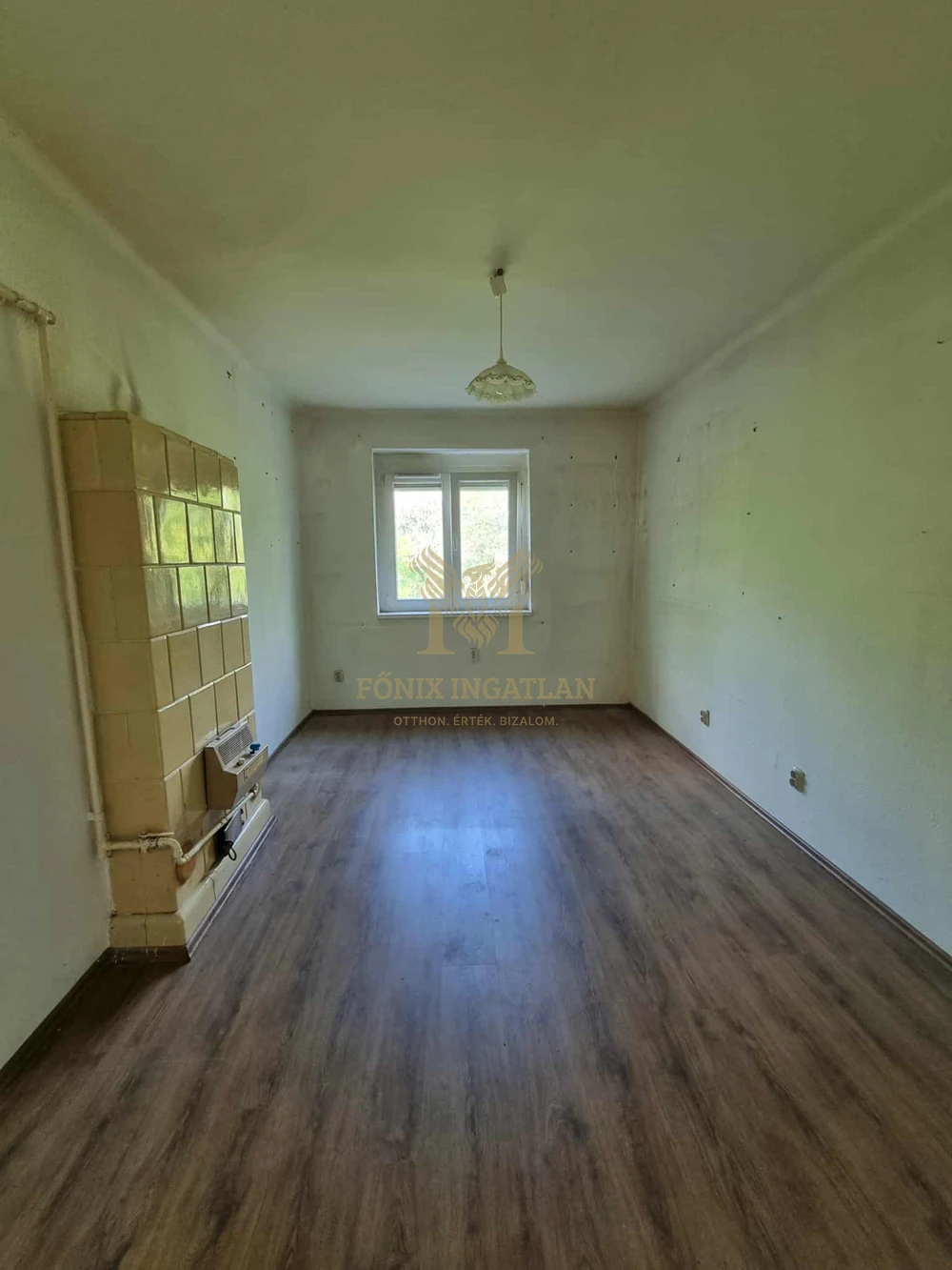 Kiváló elrendezésű, felújítandó lakás eladó  a Szent Imre utcában