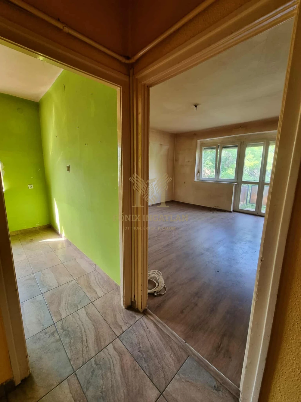 Kiváló elrendezésű, felújítandó lakás eladó  a Szent Imre utcában